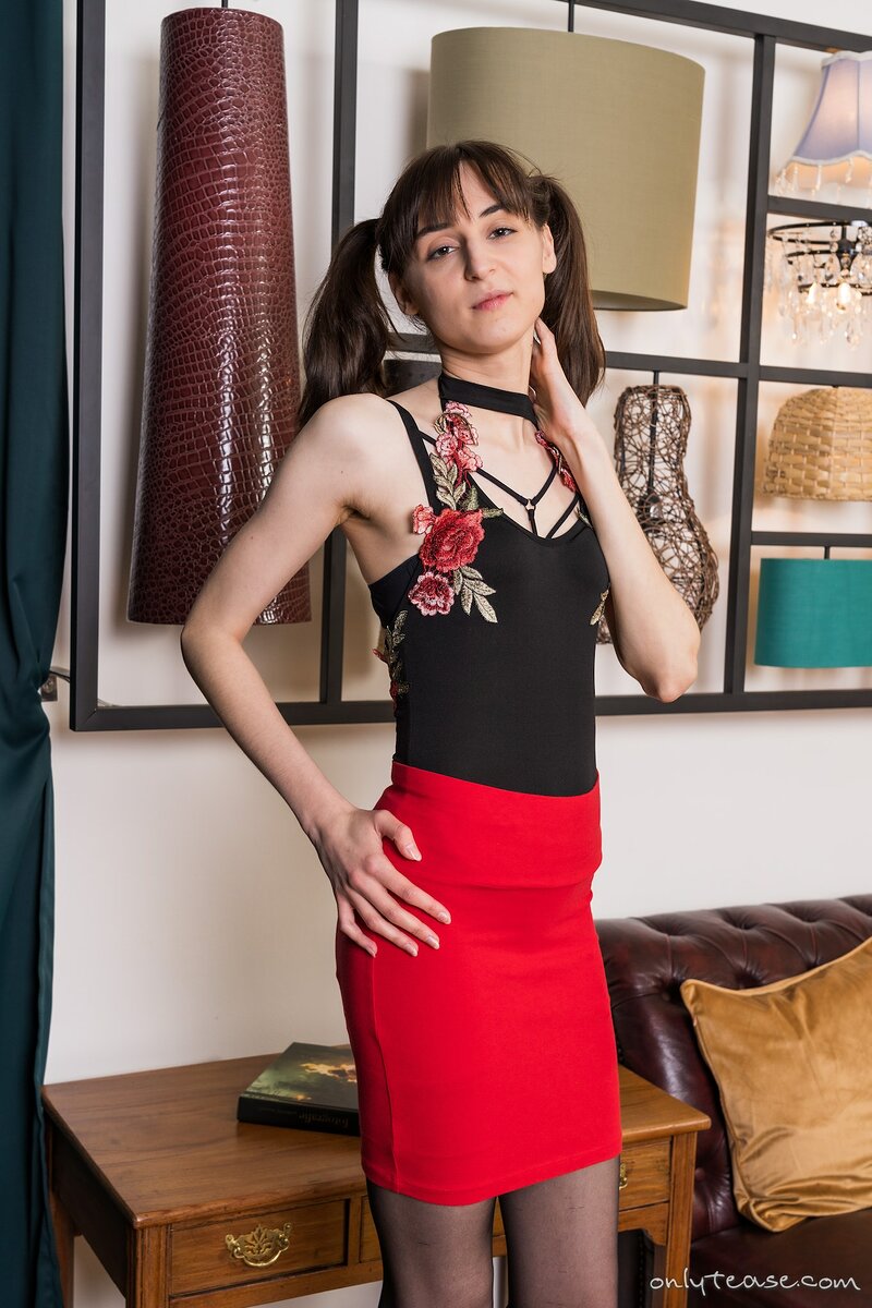 Александра, 37 лет, 0 размер груди